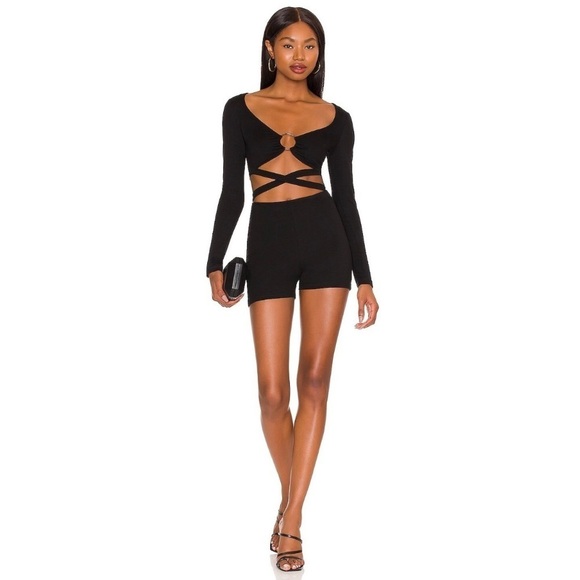 NWT Superdown Debbie Wrap Romper in Black - Picture 1 of 6